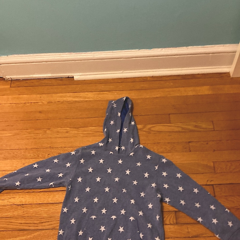 Star sweater